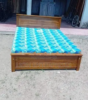 72×60 Teak Box Bed with Mattrees