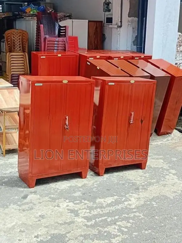 4×2.5 Ft Steel Half Cupboards
