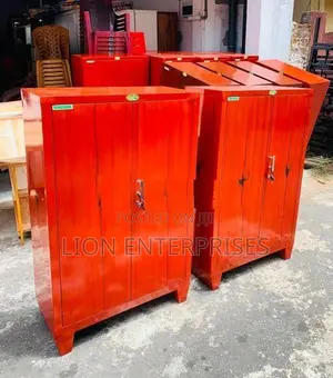 Steel 2 Door Cupboard 4×2.5