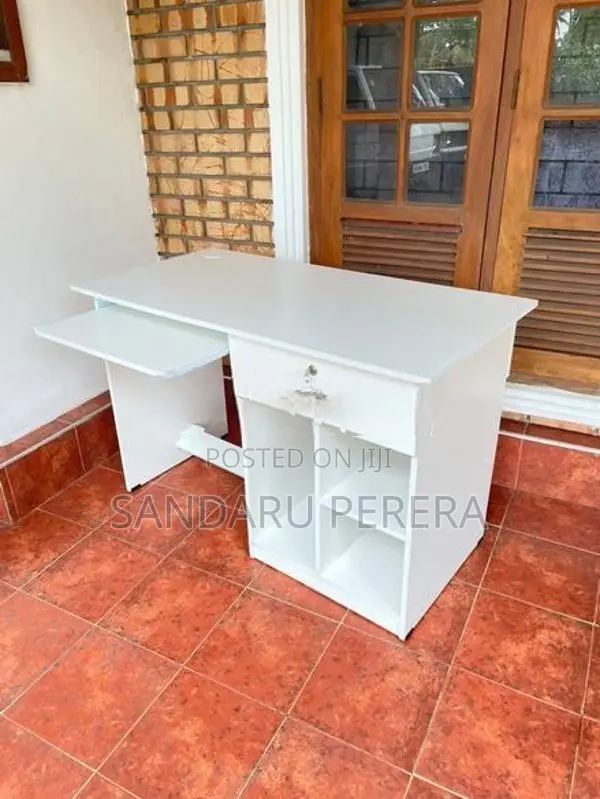 White Large Computer Table