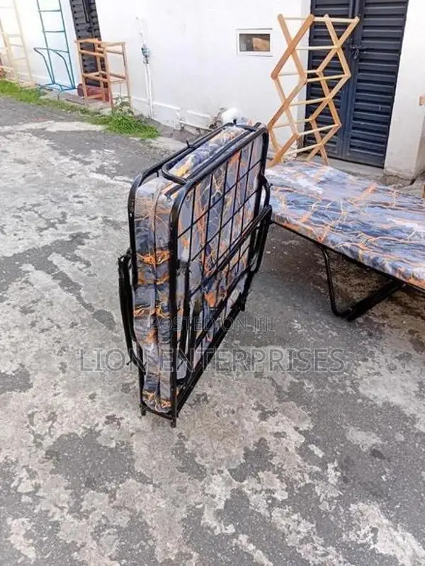 Steel Folding Bed with Mattrees 6×2.5 Ft