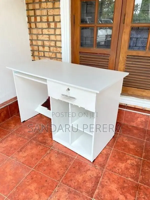 White Large Computer Table