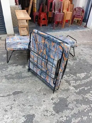 72×30 Folding Bed with Mattrees