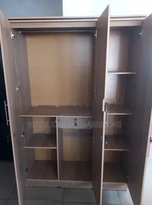 3 Door Wardrobe (K-12)