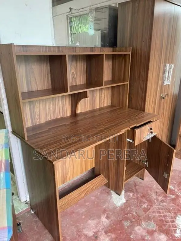 Large Study Table with Rack (B03)