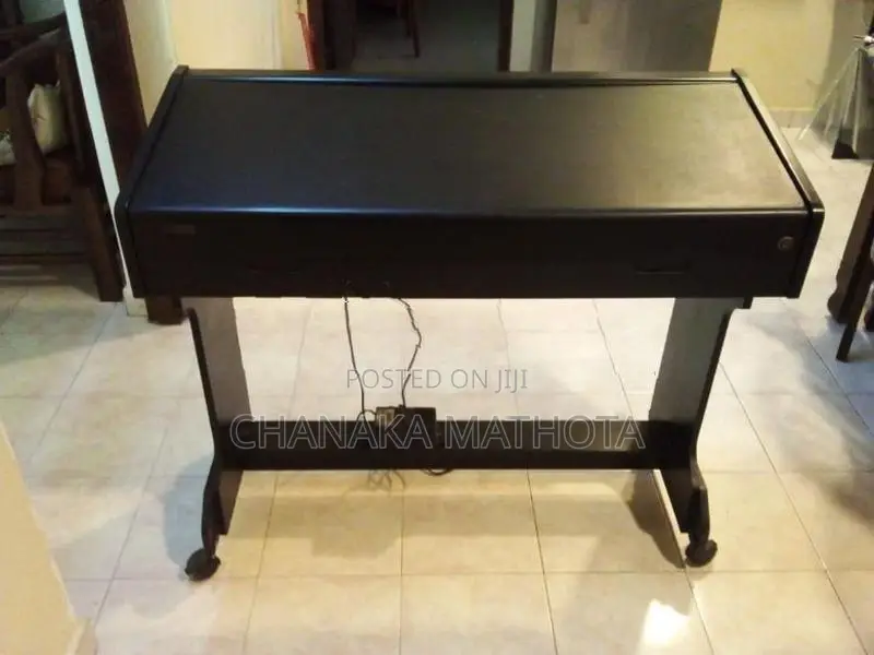 PSR 530 Yamaha Organ