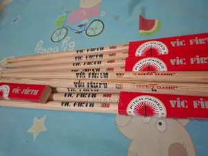 Vic Firth American Classic 5 a Drum Sticks