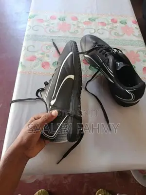 Puma Carpet Pair