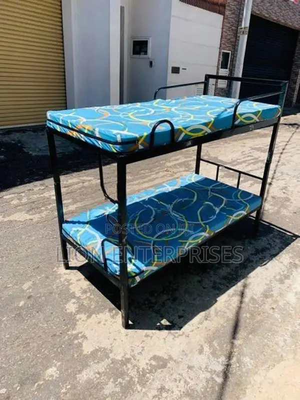6×3 Bunk Bed with 2 Mattrees