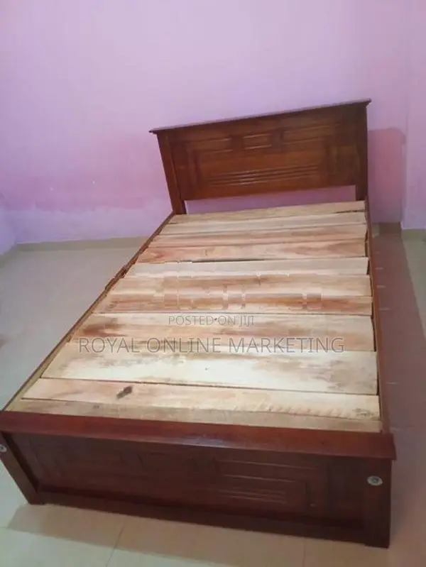 Teak 6 by 5 Box Bed (72-48) (B-15)