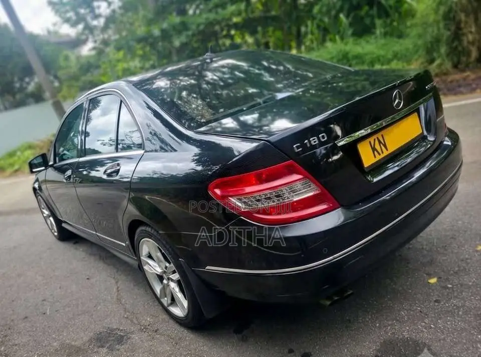 Mercedes-Benz C180 2010 Car (Used)