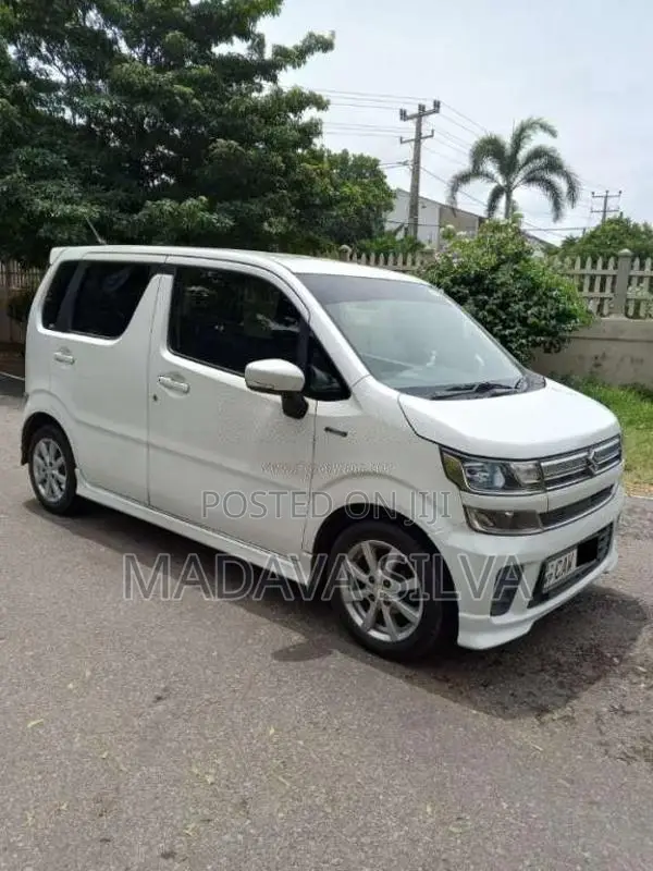 Suzuki Wagon R FZ 2017 Car (Used)