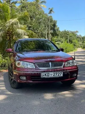 Nissan N16 2001 Car (Used)