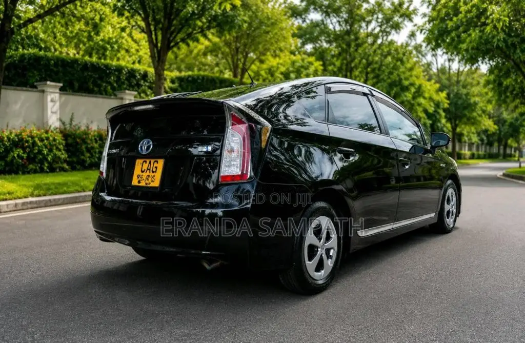 Toyota Prius 2012 Car (Used)