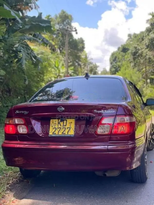 Nissan N16 2001 Car (Used)