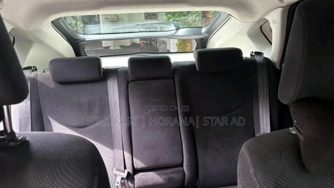 Toyota Prius 2014 Car (Used)
