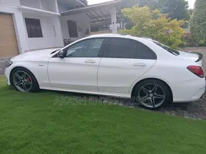 Mercedes-Benz C180 2017 Car (Used)