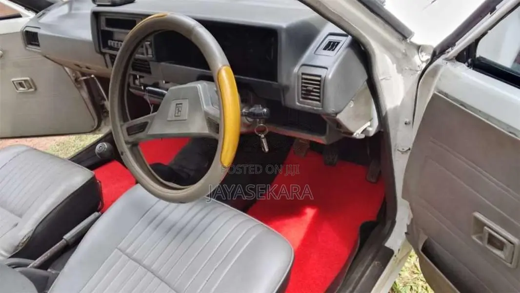 Toyota Corolla Dx Ke72 1985 Car (Used)