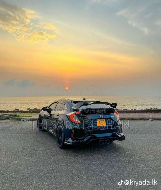 Honda Civic 2018 Car (Used)