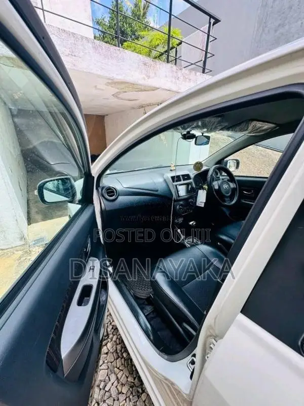 Toyota Wigo G 2018 Car (Used)