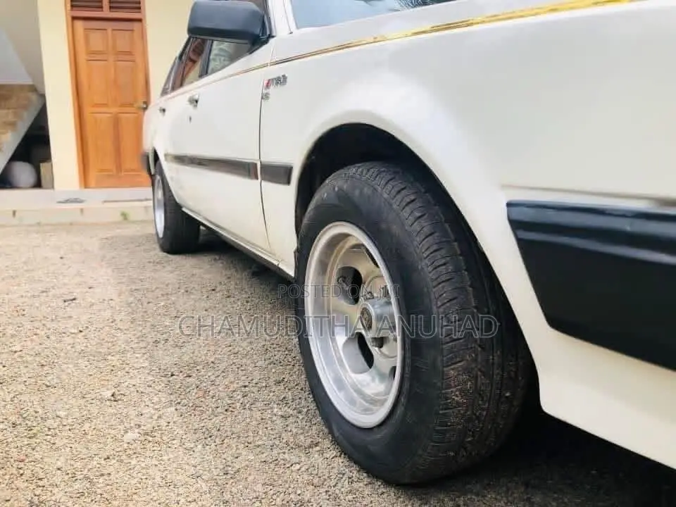 Toyota Carina AA60 1983 Car (Used)