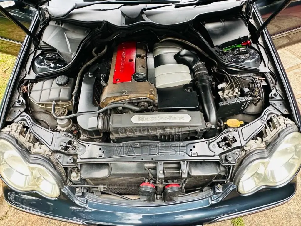 Mercedes-Benz C200 W203 2001 Car (Used)