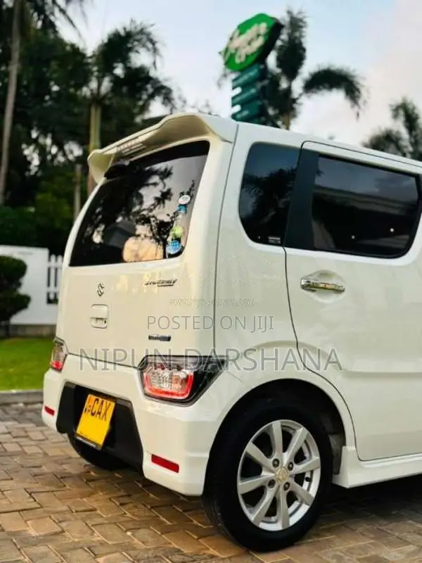 Suzuki Wagon R Stingray 2017 Car (Used)