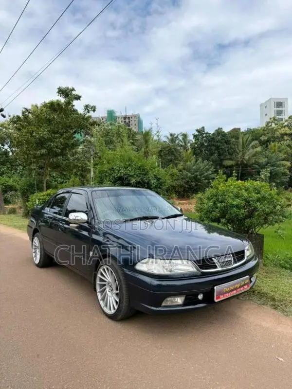Toyota Carina Si 2002 Car (Used)