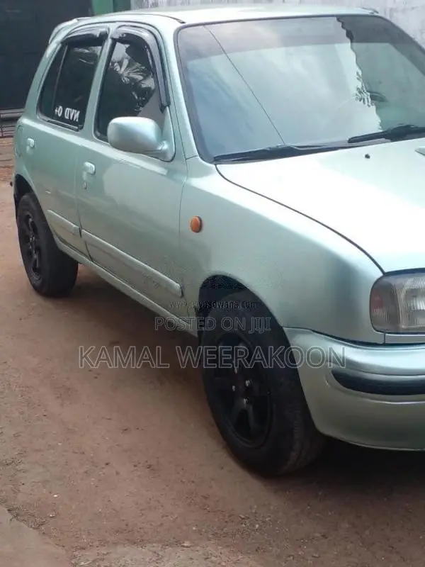 Nissan March K11 2000 Car (Used)