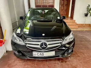 Mercedes-Benz W212 E220 CDI 2013 Car (Used)