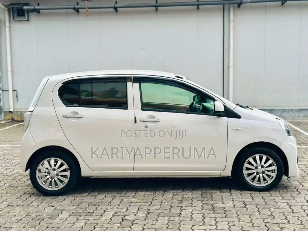 Daihatsu Mira ES G 2018 Car (Used)
