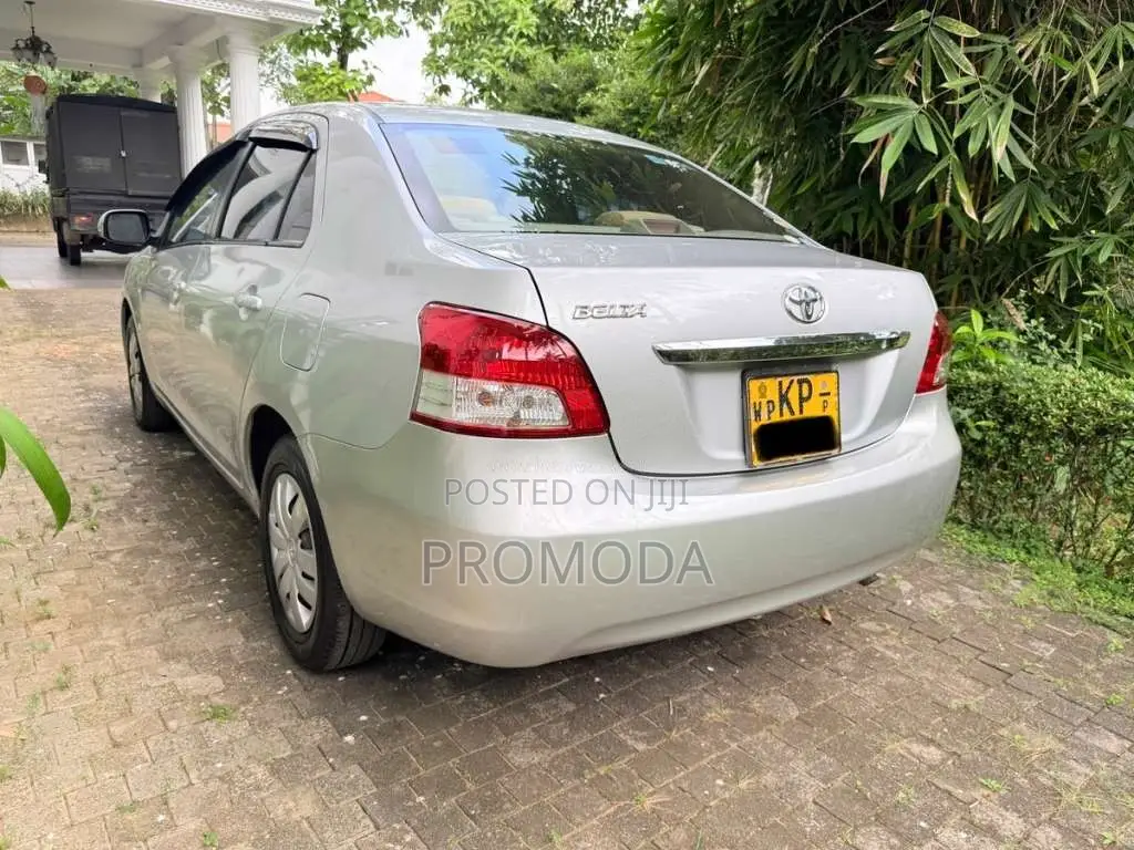 Toyota Belta 2011 Car (Used)