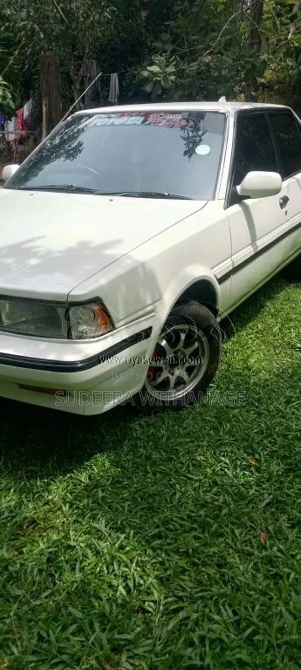 Toyota Carina 1986 Car (Used)