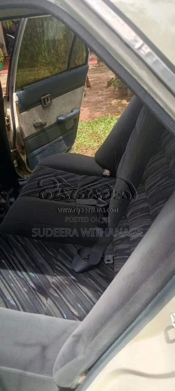 Toyota Carina 1986 Car (Used)