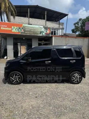 Suzuki Wagon R Custom Z 2025 Car (Used)