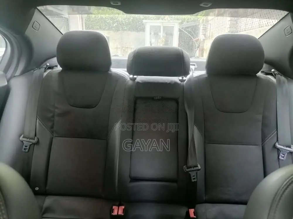 Volvo S60 2016 Car (Used)