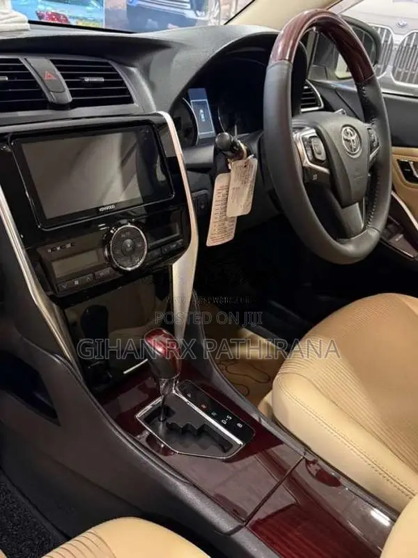 Toyota Premio 2017 Car (Used)