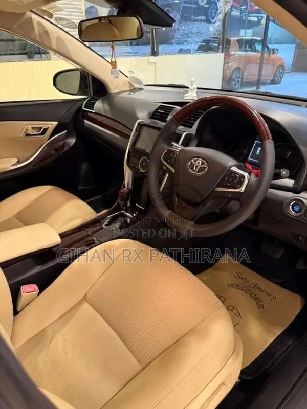 Toyota Premio 2017 Car (Used)
