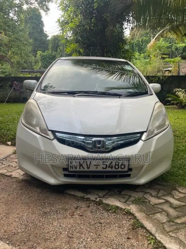 Honda Fit 2011 Car (Used)