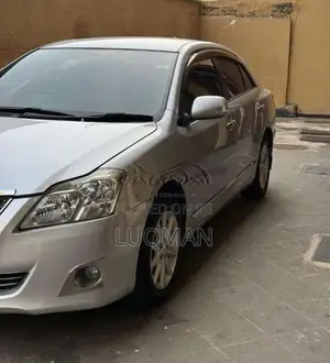 Toyota Premio 2012 Car (Used)