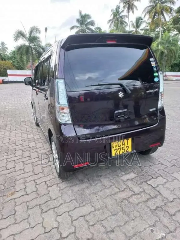 Suzuki Wagon R 2015 Car (Used)