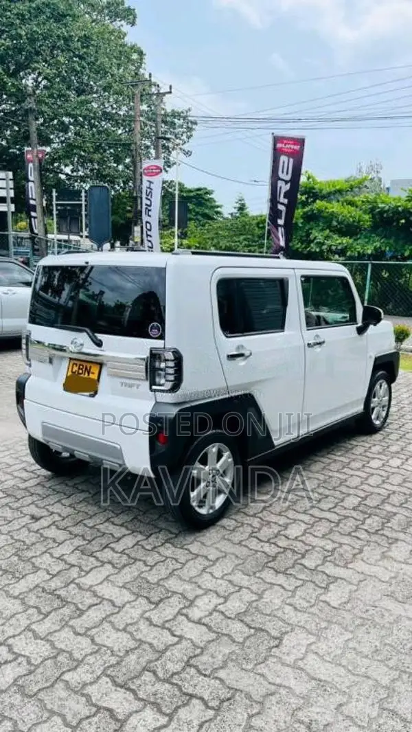 Daihatsu TAFT G Chrome Venture 2024 Car (Used)