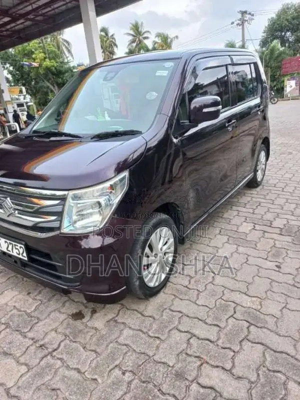 Suzuki Wagon R 2015 Car (Used)