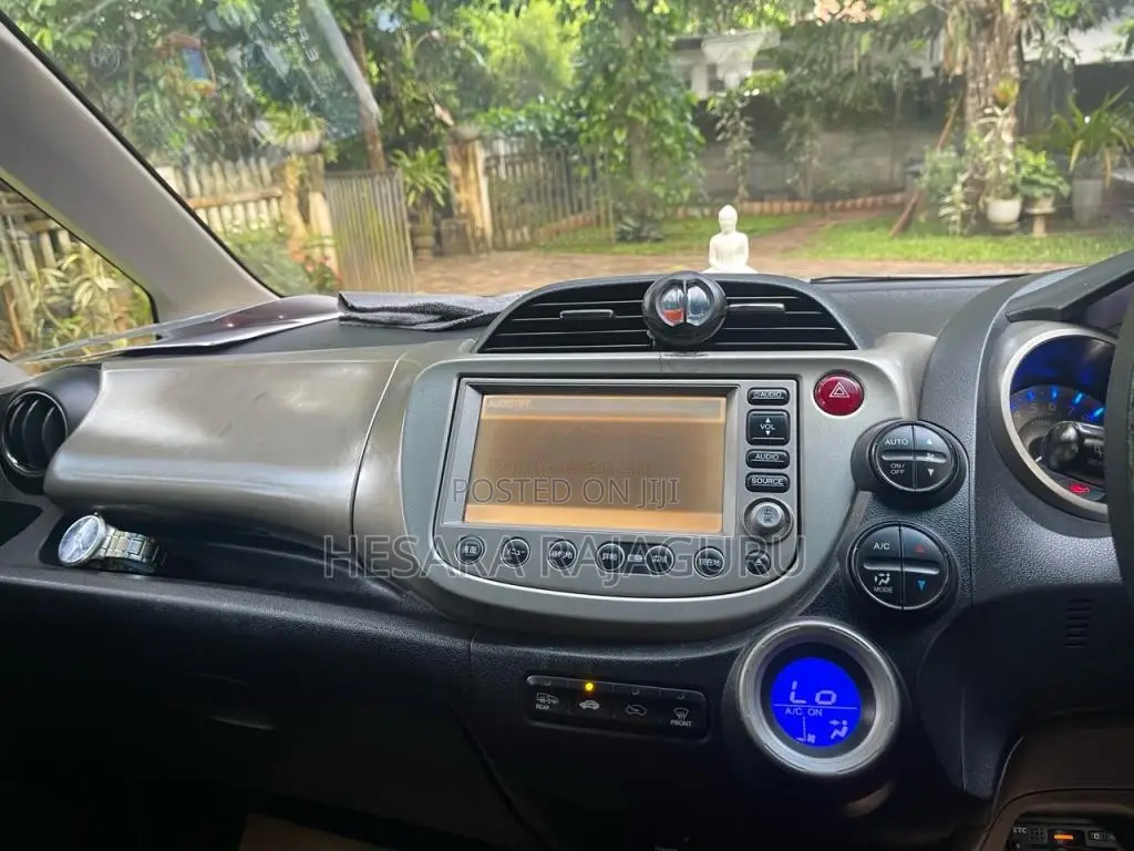Honda Fit 2011 Car (Used)