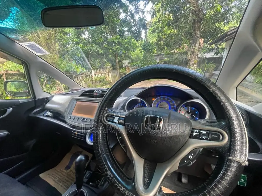 Honda Fit 2011 Car (Used)