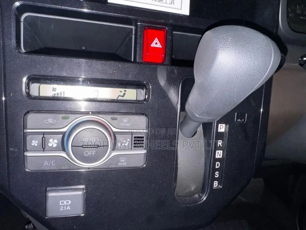 Toyota Roomy G 2023 Car Unregistered (Recondition)