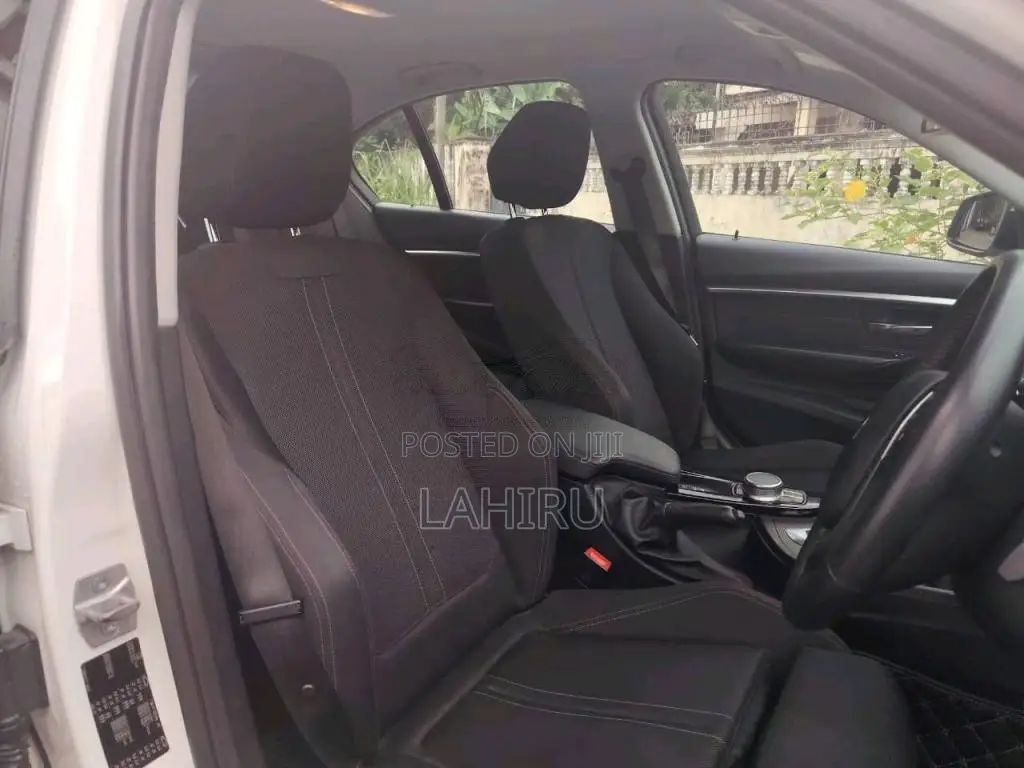 BMW 318i 2018 Car (Used)