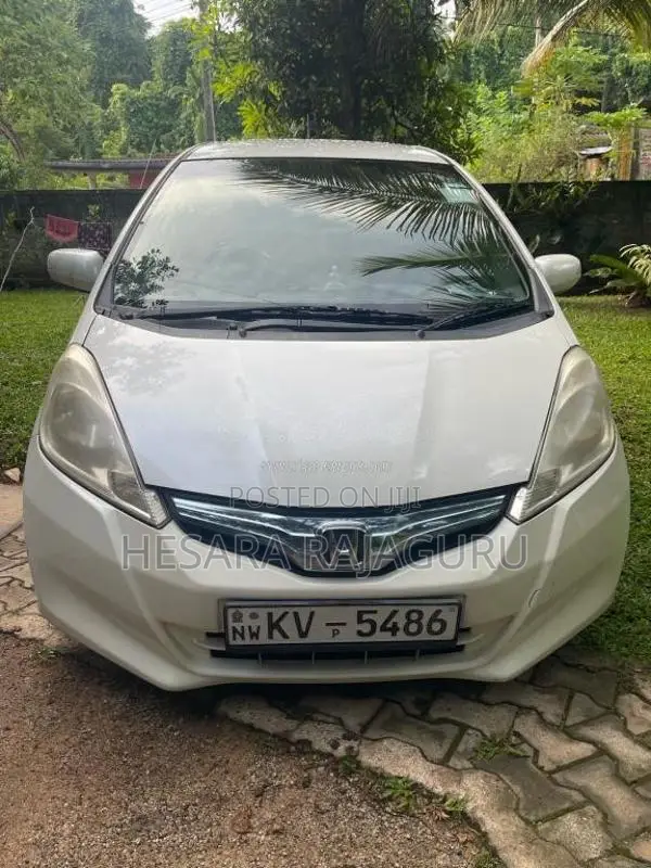 Honda Fit 2011 Car (Used)