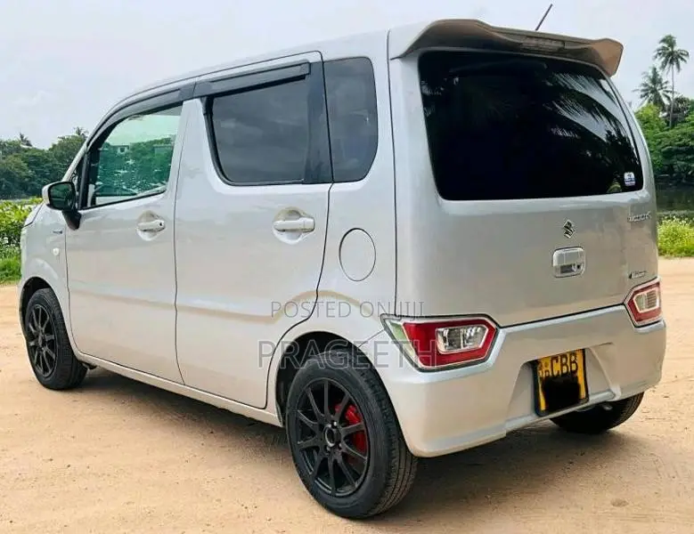 Suzuki Wagon R FX 2017 Car (Used)