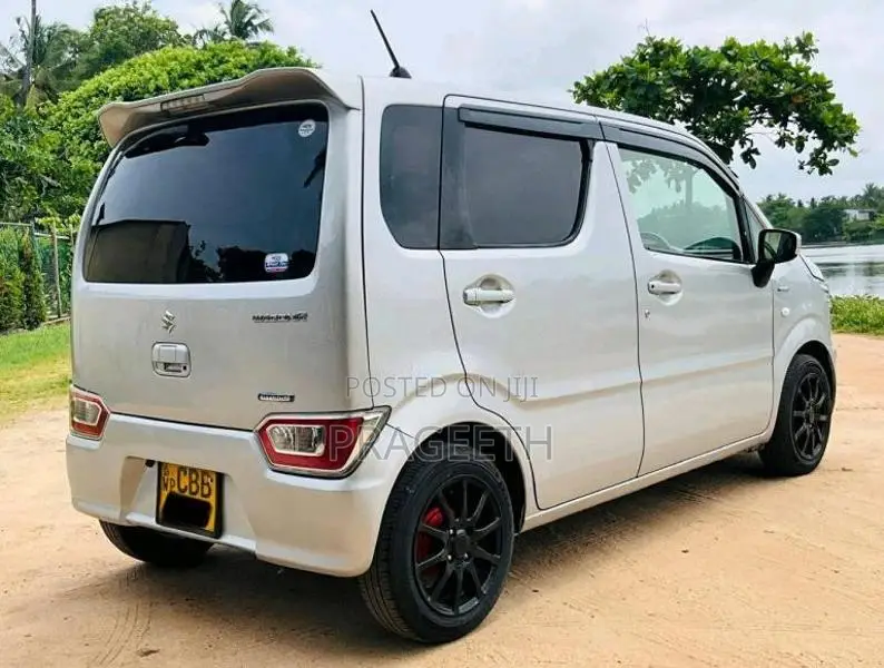 Suzuki Wagon R FX 2017 Car (Used)